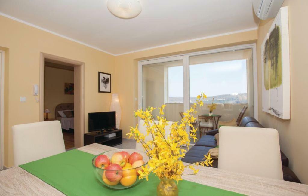 Apartment 97 A
