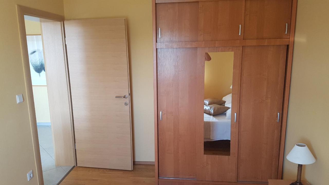 97 A * Čižići
